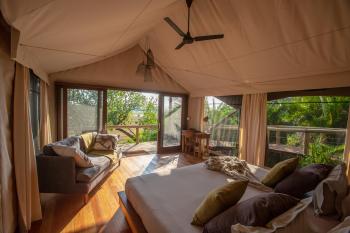 Jacana Camp, Luxury Tents